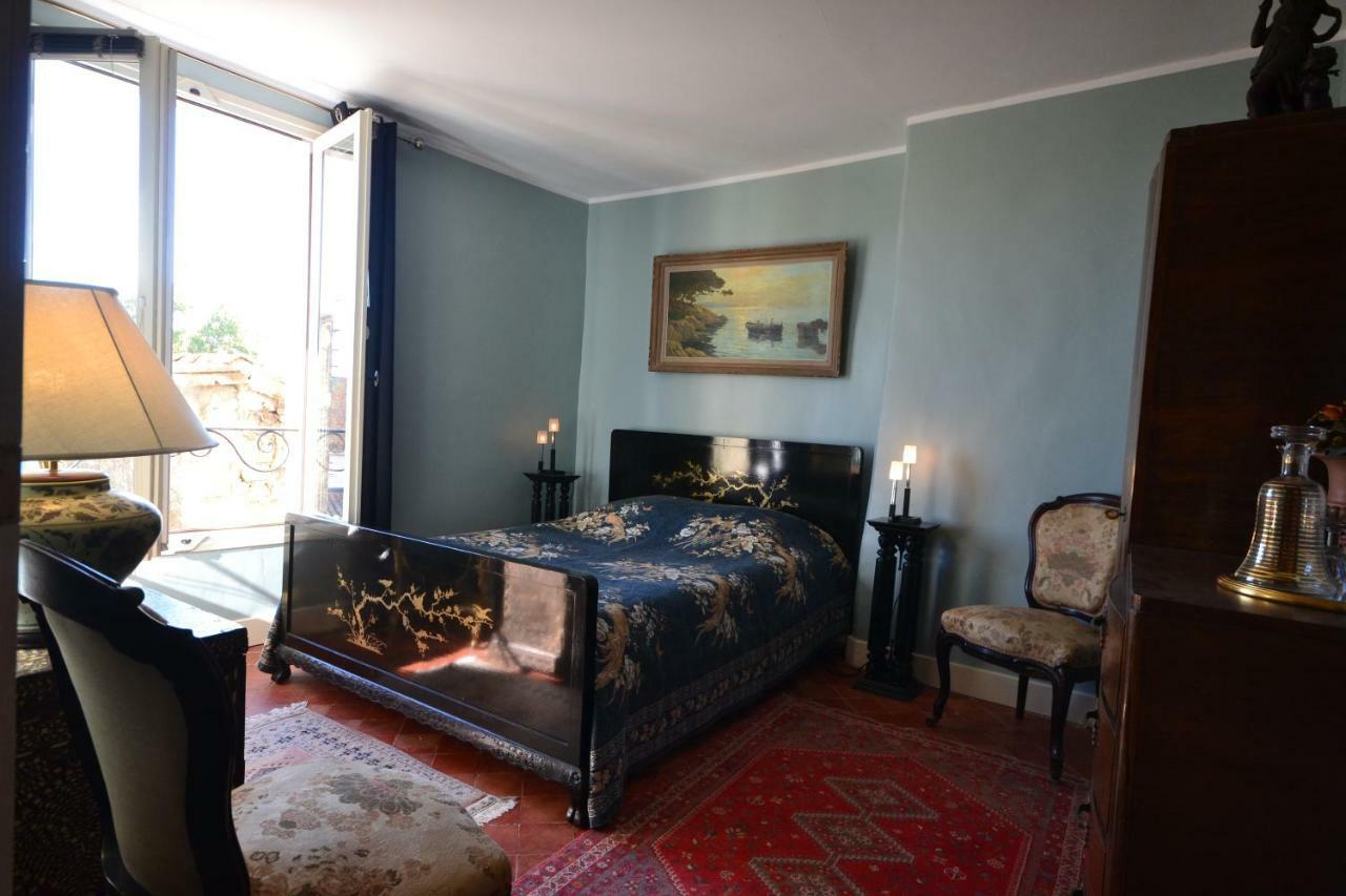 Au Gre Du Voyage Apartment Uzes Exterior photo